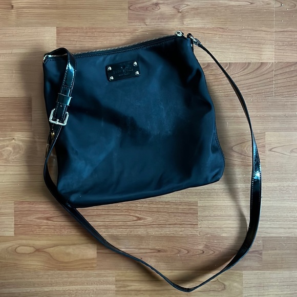 kate spade Handbags - Kate Spade ♠️ Black Shoulder Purse
